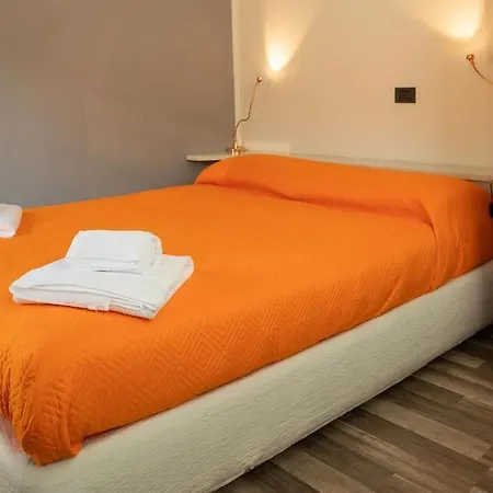 Roma 55 Holiday home Mantova
